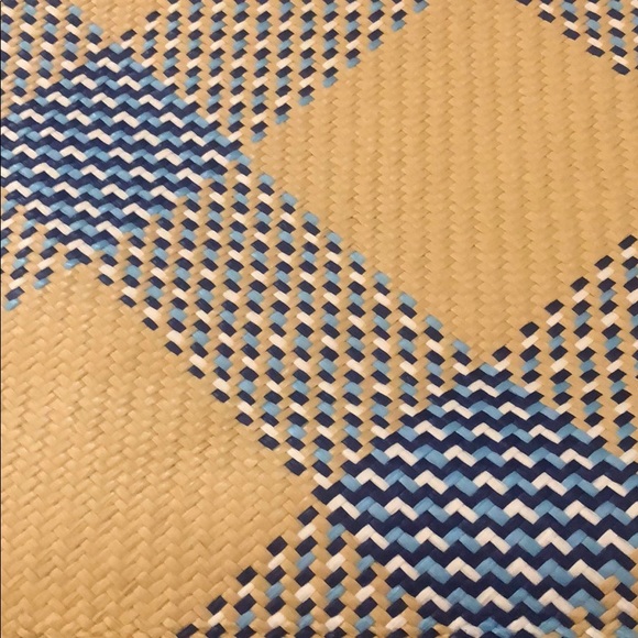 Purse - Picture 4 of 4